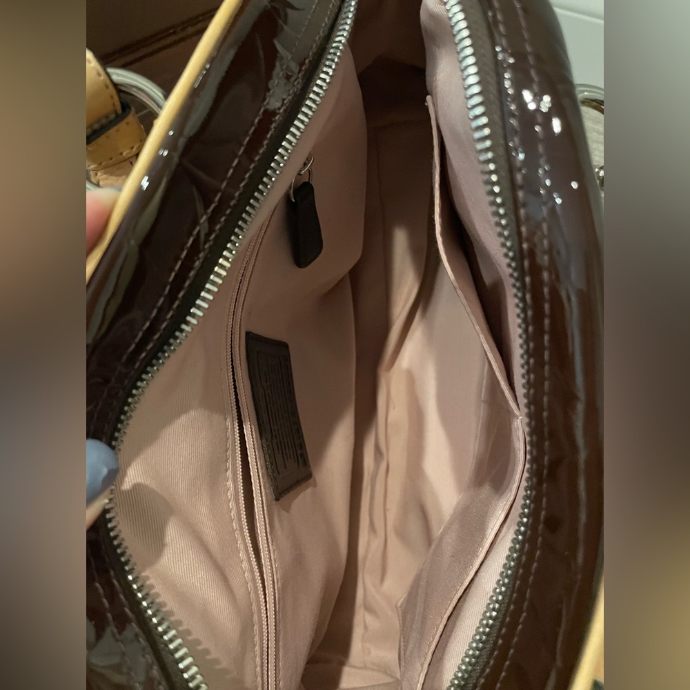 Coach Patent Satchel - Picture 5 of 6
